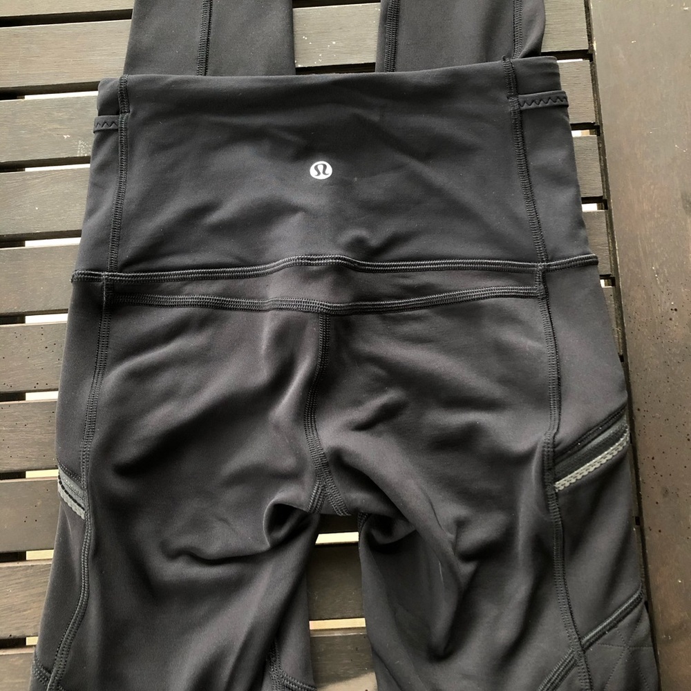 Lululemon leggings!